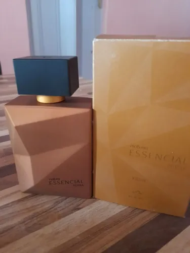 Essencial mirra masculino descontinuado 