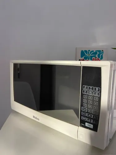 Micro-ondas Philco 20L 220V