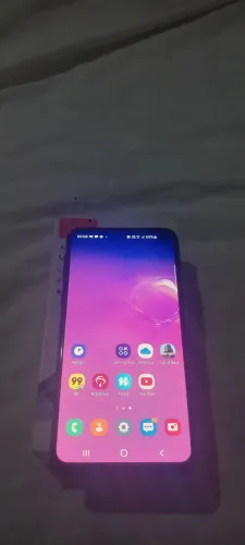 Samsung s10e