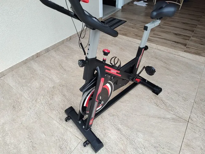 Bike ergométrica spinning Magnetron 10kg profissional.