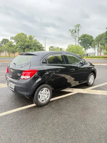 Chevrolet Onix Hatch LT 1.0 8V Flex Power Mec. 4P 2015
