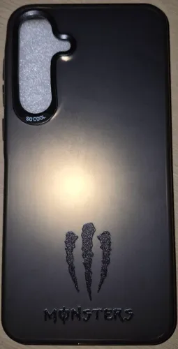 Capinha SO COOL Monsters para A55