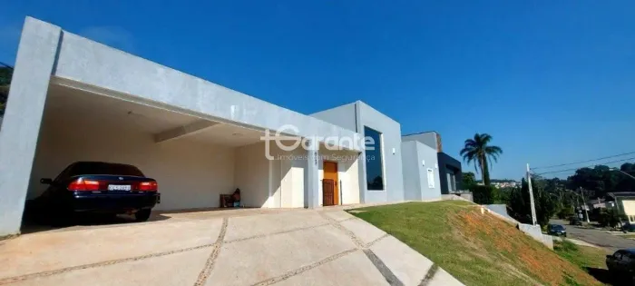 Casa térrea em condomínio fechado à venda no Paysage Serein | 4 dormitórios | Vargem Grand