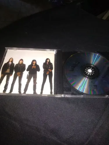 Cd Ramones Mondo Bizarro