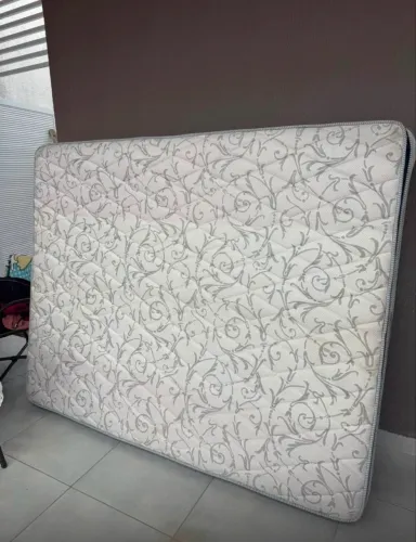 Cama de casal ONIX 