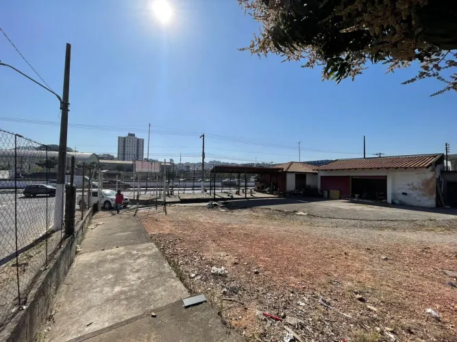 Terreno para Investir de Grande Potencial