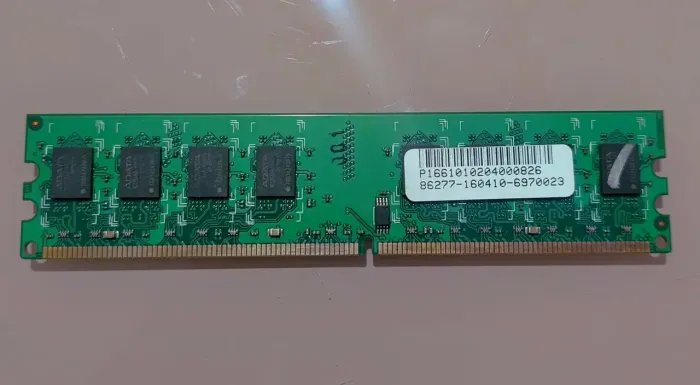 Memória RAM 2GB DDR2