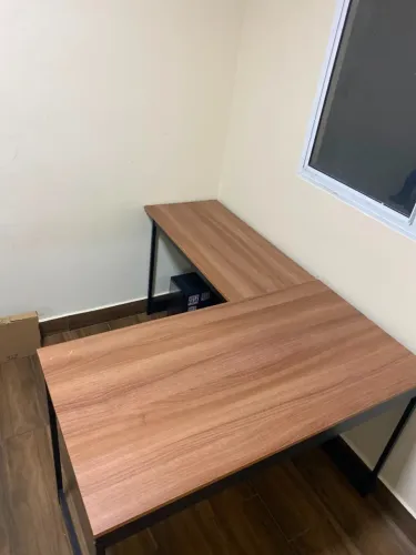 Mesa em L (Usada)