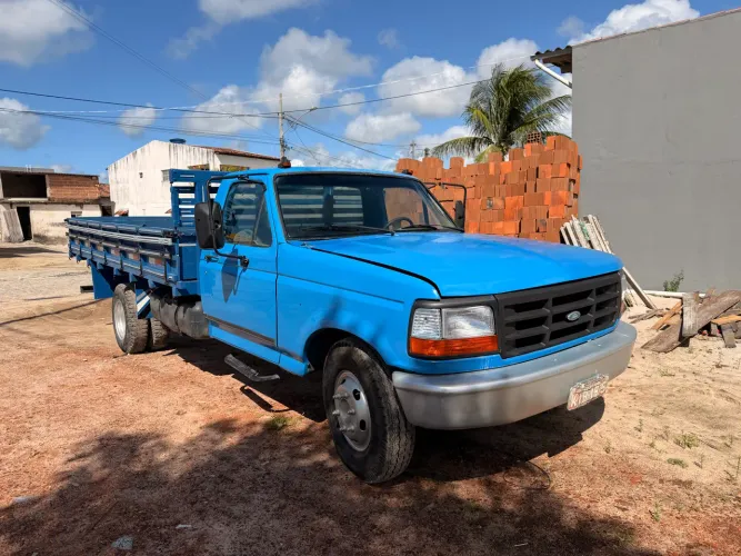 F4000 toda Revisada Pronta pra trabalhar Oportunidade!