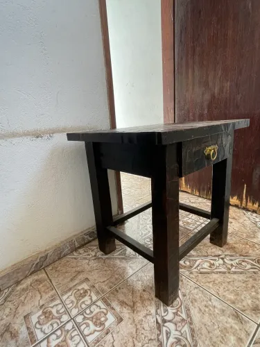 CRIADO DE DORMENTE