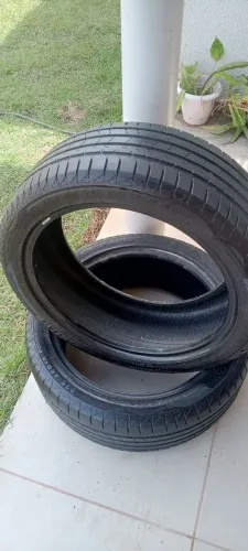 Vendo esses pneus aro 19