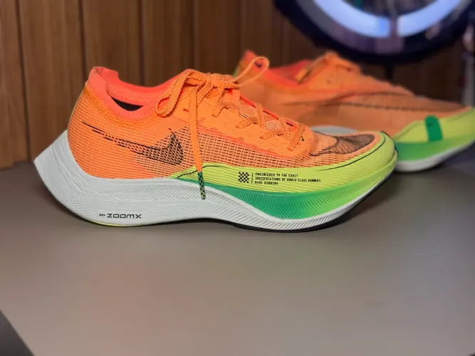 Nike ZoomX Vaporfly Next% 2 - N°37,5