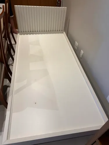 Cama solteiro
