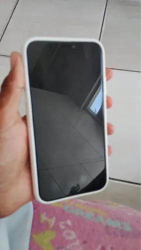 Celular iPhone XR