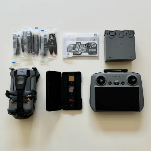 Drone DJI Mini 5 Pro | Combo Fly More Plus