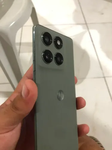 Troco Motorola Edge 60 pro