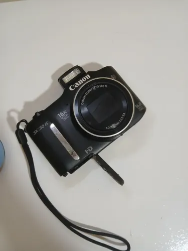 Camera Digital canon power 160 is 