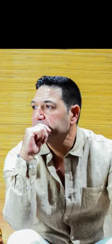 Acompanhante noturno, cuidados de pessoas idosas, motorista particular etc,etc