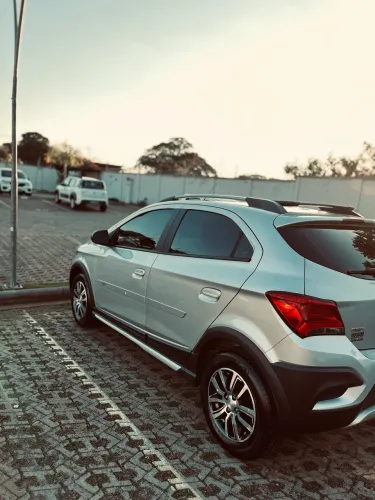 Chevrolet Onix Activ 1.4 8V Flex Aut. 4P 2018