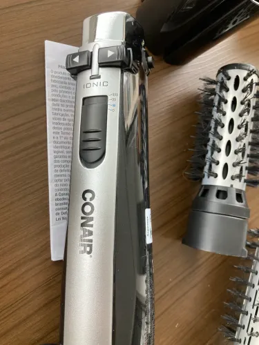 Escova conair da polishop