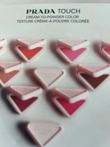 Prada -cream-to-powder