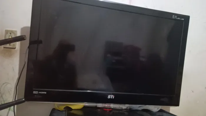 Vende tv 40 polegadas não é smart