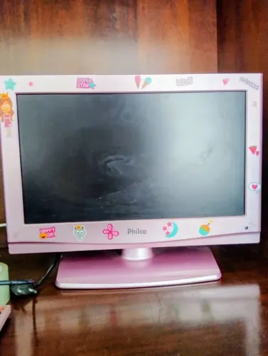 TV Philco LCD 14' Bi Volt