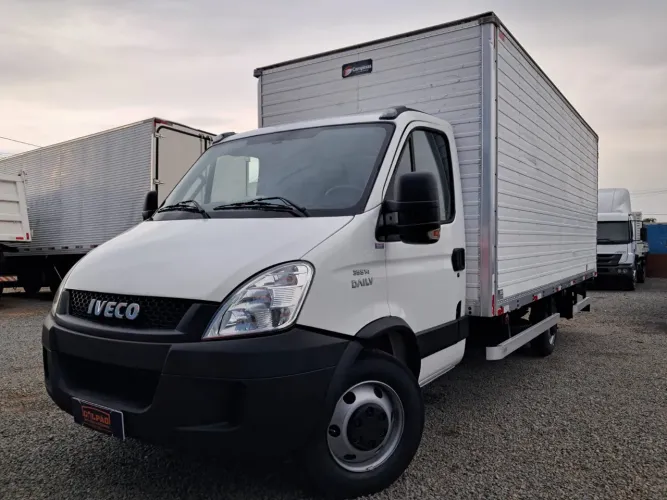 Iveco Daily Chassi 35s14 3.0 16V Diesel Mec. (e5) 2016