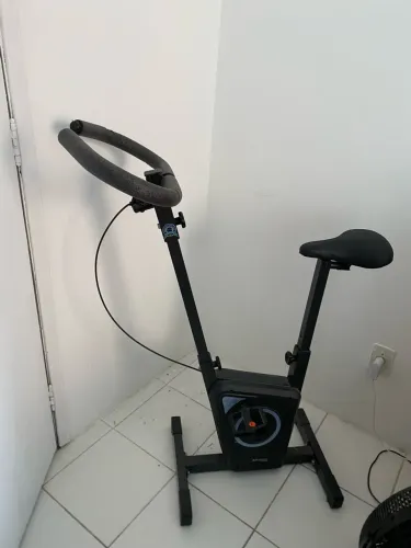 Bocicleta Ergométrica Vertical