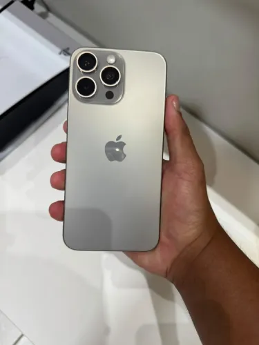 iPhone 15 pro Max  Todo original 88% 