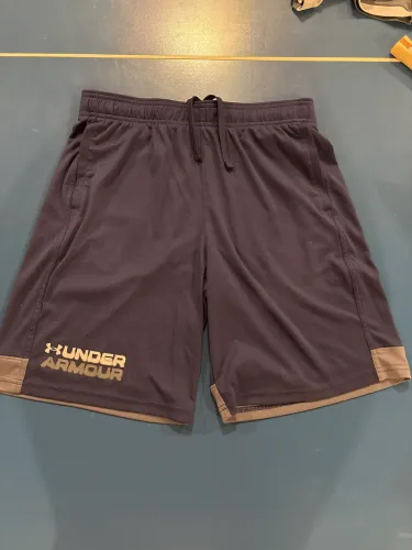 Short Under Armour