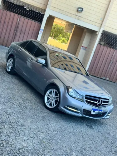 Mercedes-Benz C-180 CGI Classic 1.8 16V 156cv Aut. 2012