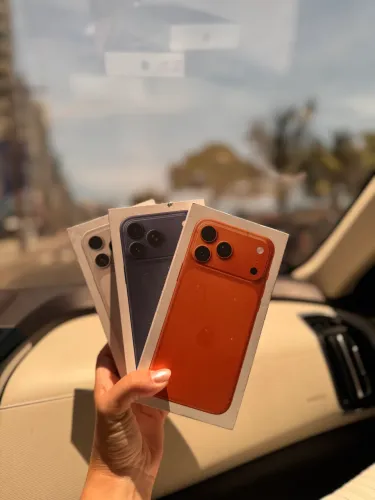 IPHONE 17 PRO MAX 256 GB R$ Laranja