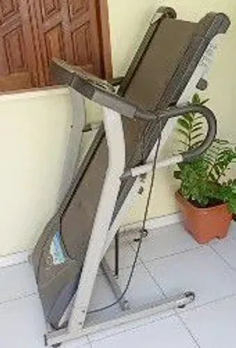 Esteira Ergométrica Treo T101. - Johnson 