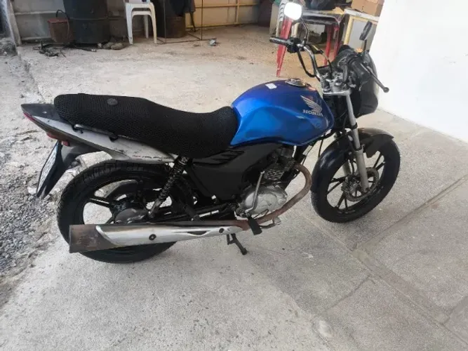 Vende-se Honda Titan 150 flex 