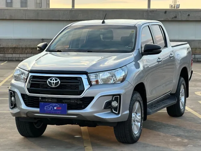 Toyota Hilux CD SR 4X4 2.8 TDI Diesel Aut. 2019