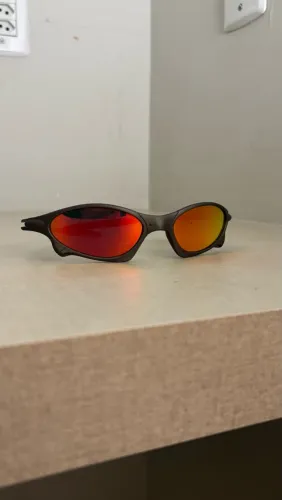 Óculos de Sol Estilo Juliette - Lentes Espelhadas Vermelhas