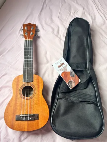 Ukulele Shelby Soprano SU21 Natural