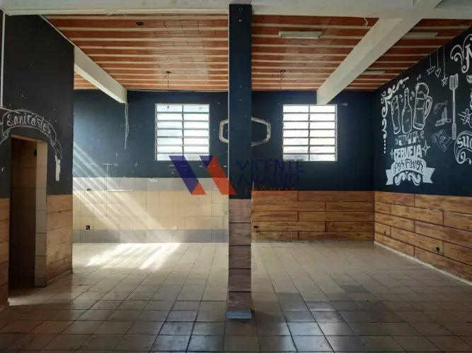 Loja Comercial de 90 m² para Locação no Bairro Niterói