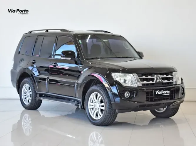 Mitsubishi Pajero HPE Full 3.2 4X4 T.i.dies. 5P AUT 2013