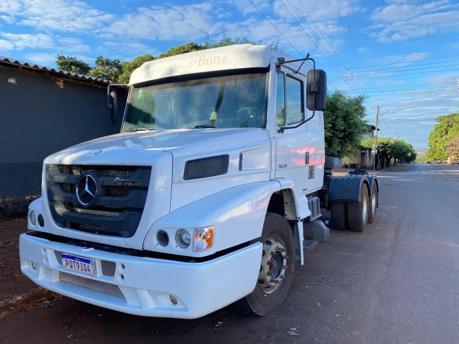 Vende se 1635 ano 2015