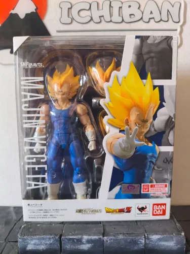 SH Figuarts Bandai Majin Vegeta