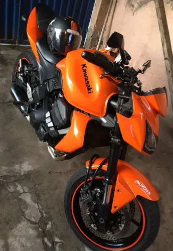 Vendo kawasaki Z750