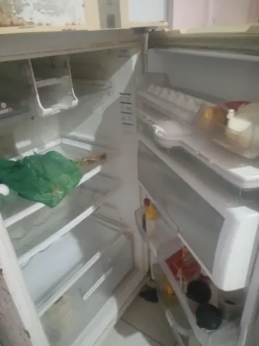 Geladeira com defeito