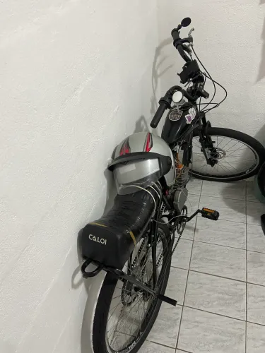 Motorizada 50cc zero 6 meses de uso