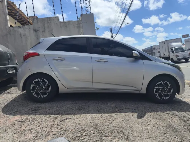 Hyundai HB20 Comf./c.plus/c.style 1.0 Flex 12V 2015