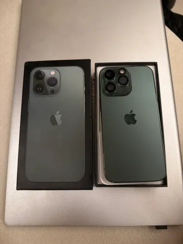 iPhone 13 Pro 512 de memória, na caixa com cabo original