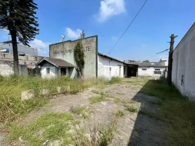 Galpão industrial para venda ou locação, 900m² na Vila Luzita - Santo André/SP