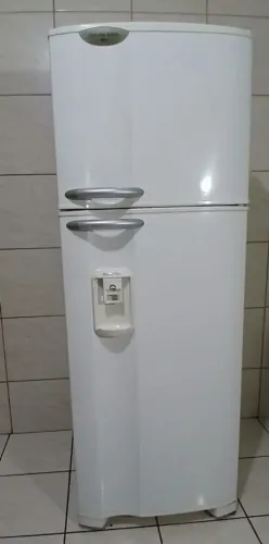 Geladeira electrolux frost free