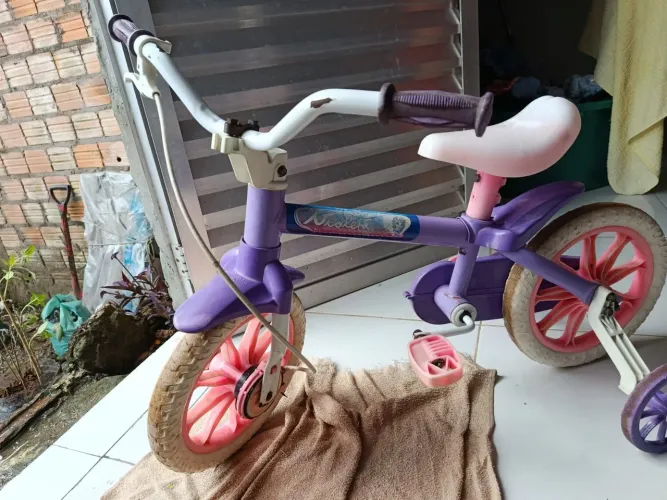 Bicicleta infantil usada